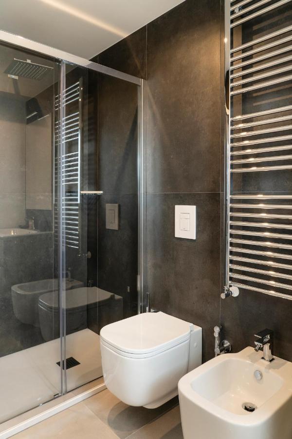 Gentile 46 Luxury Flat Apartman Bari Kültér fotó