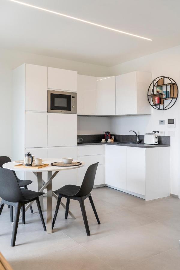 Gentile 46 Luxury Flat Apartman Bari Kültér fotó