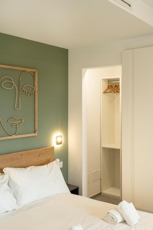Gentile 46 Luxury Flat Apartman Bari Kültér fotó
