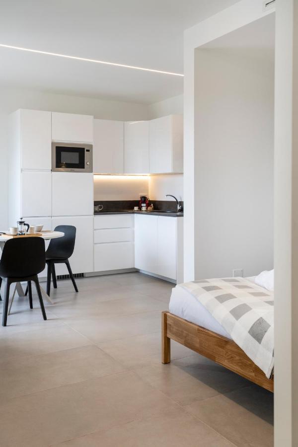 Gentile 46 Luxury Flat Apartman Bari Kültér fotó