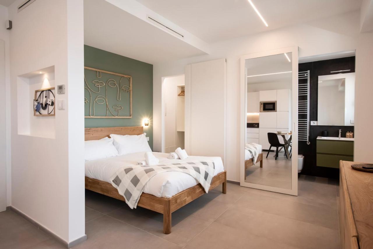 Gentile 46 Luxury Flat Apartman Bari Kültér fotó