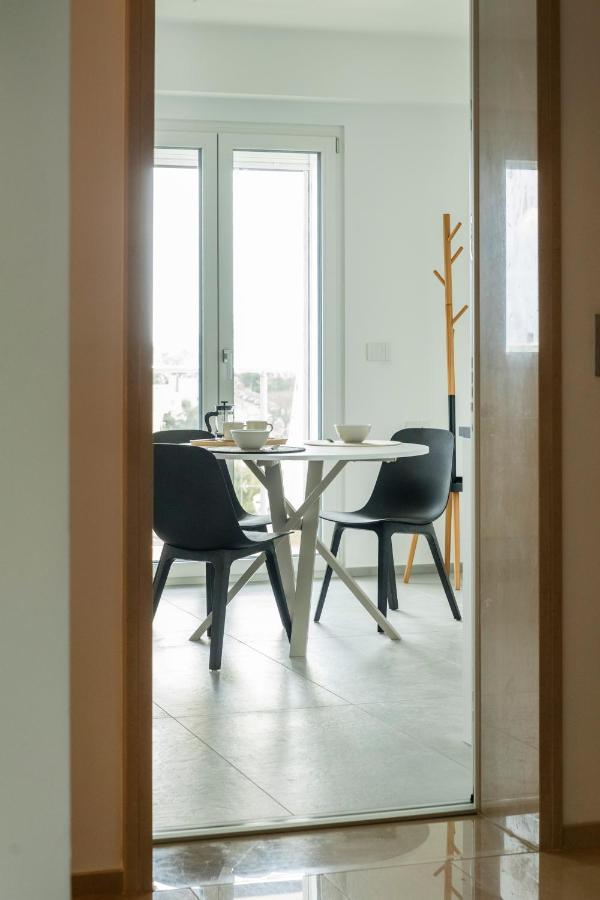 Gentile 46 Luxury Flat Apartman Bari Kültér fotó