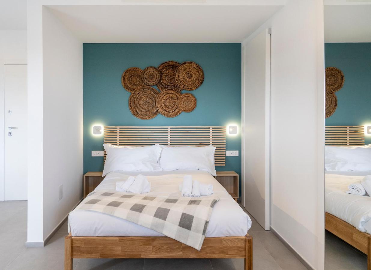 Gentile 46 Luxury Flat Apartman Bari Kültér fotó
